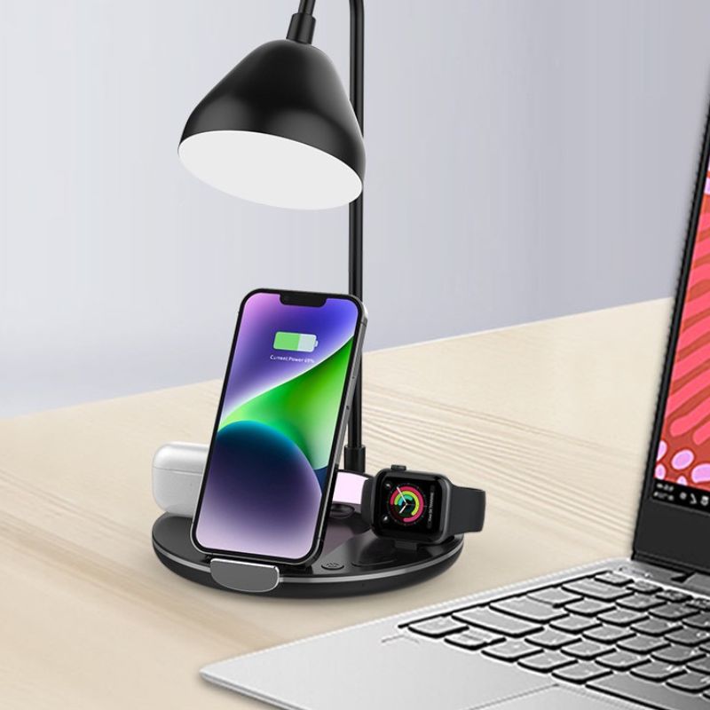 Lampe de Chevet Intelligente 4-en-1 avec Charge Sans Fil™